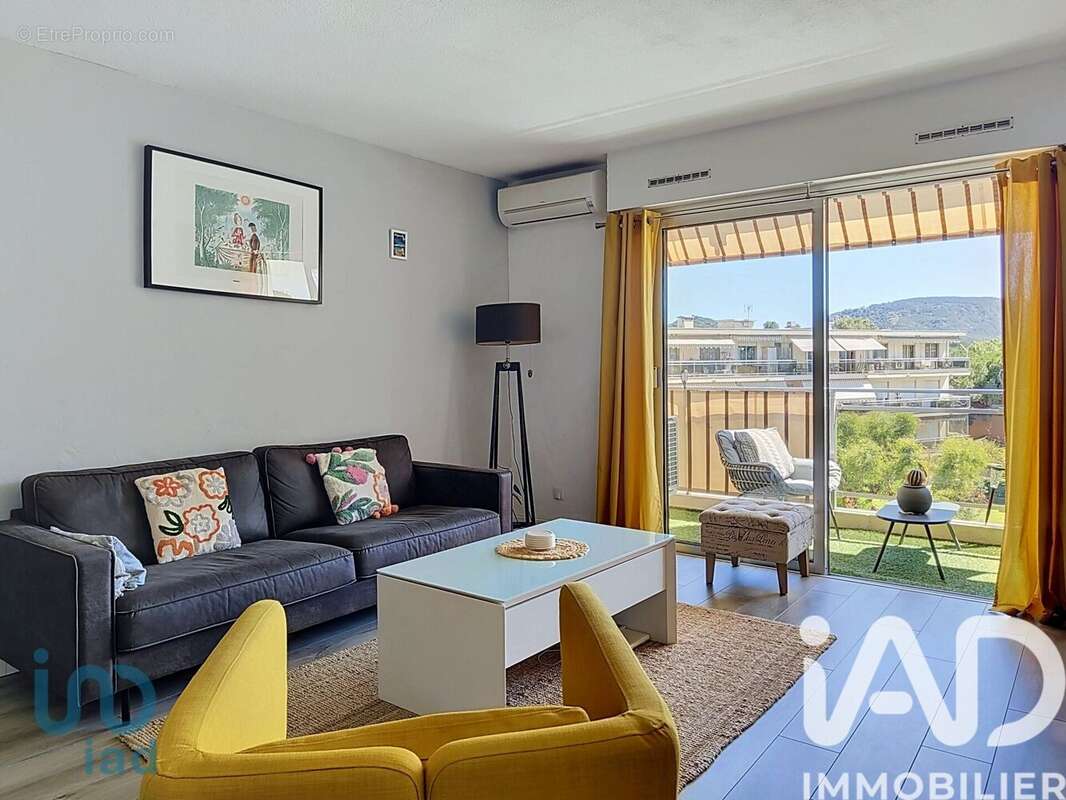 Photo 8 - Appartement à MANDELIEU-LA-NAPOULE