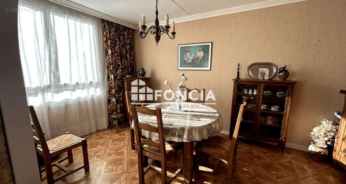Appartement à TAVERNY