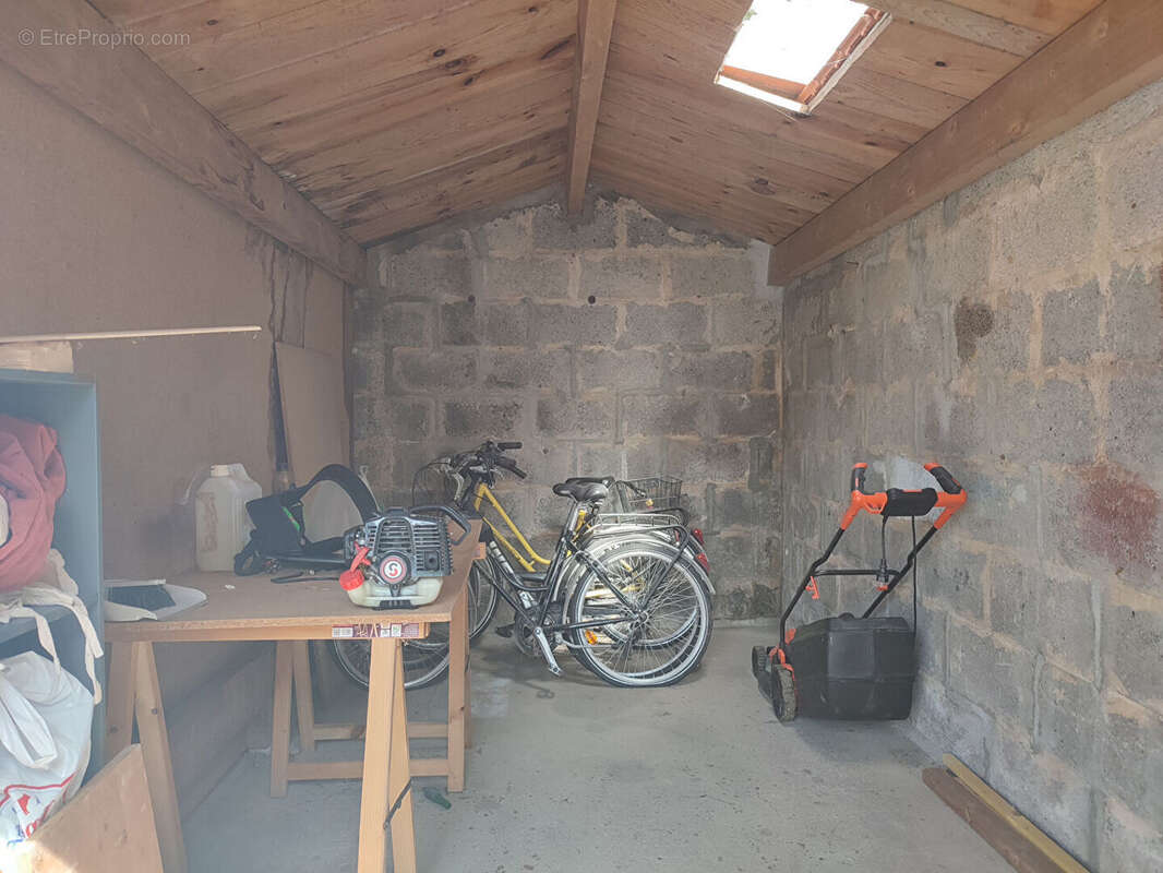 Terrain à ROCHEFORT