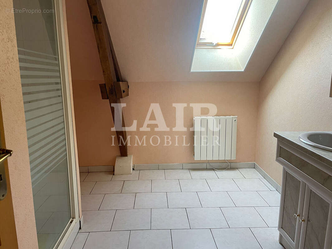 Maison à vendre au pied de la forêt de Perseigne, réf B13992 - photo 7