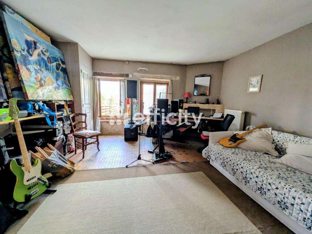 Maison 166 m² à Azay-Le-Rideau  - photo 7