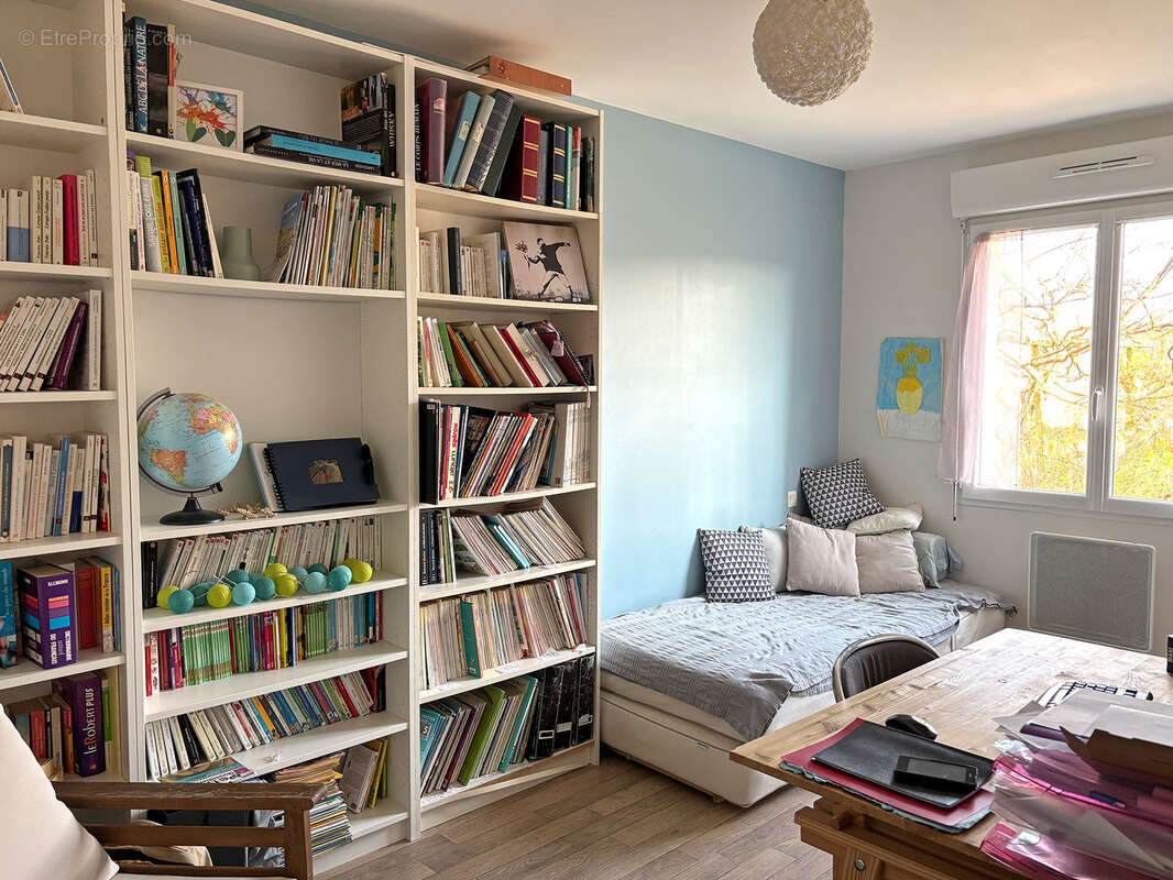 Maison à LE BREIL-SUR-MERIZE