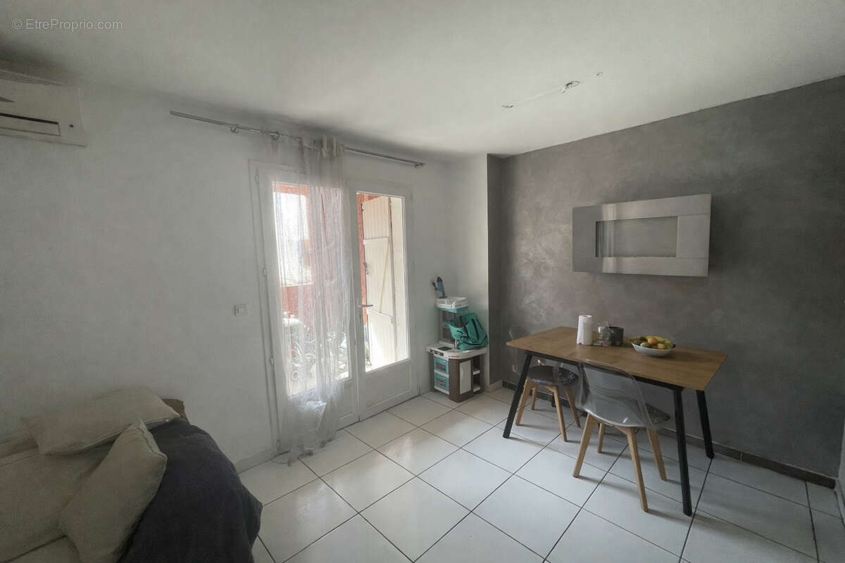 Appartement à MARSEILLE-15E