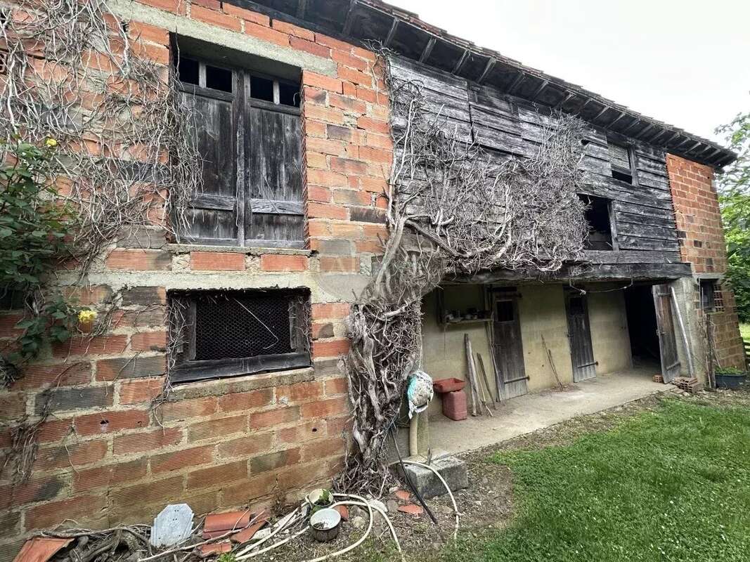 Maison à SAINTE-DODE