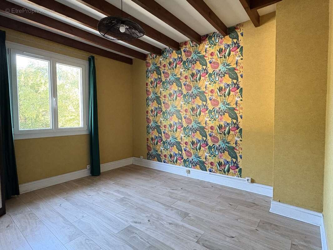 Maison à SAINT-BRICE