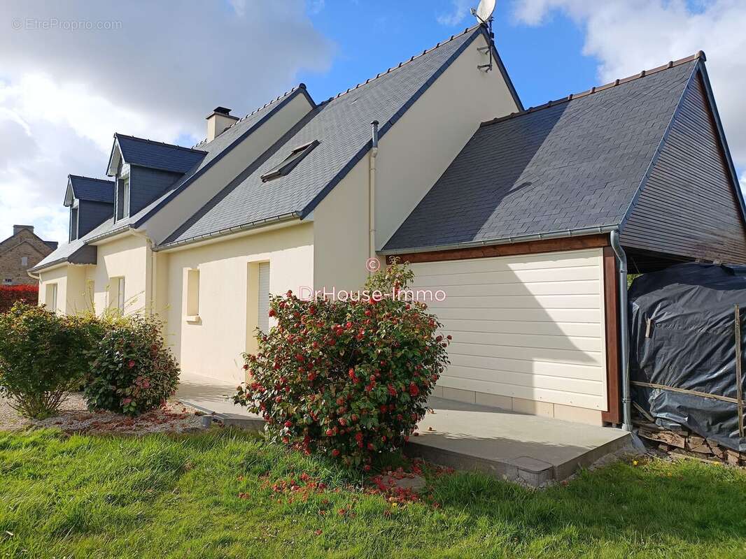 Maison à LES CHERIS