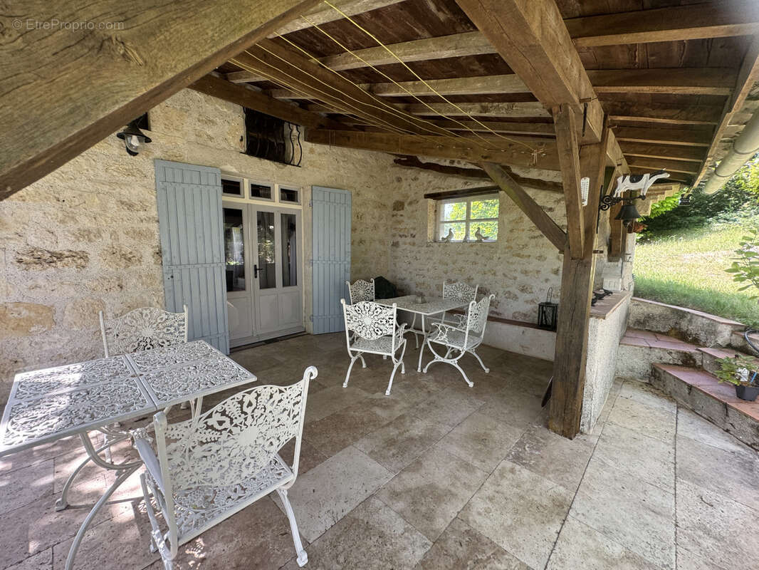Maison à TOUFFAILLES