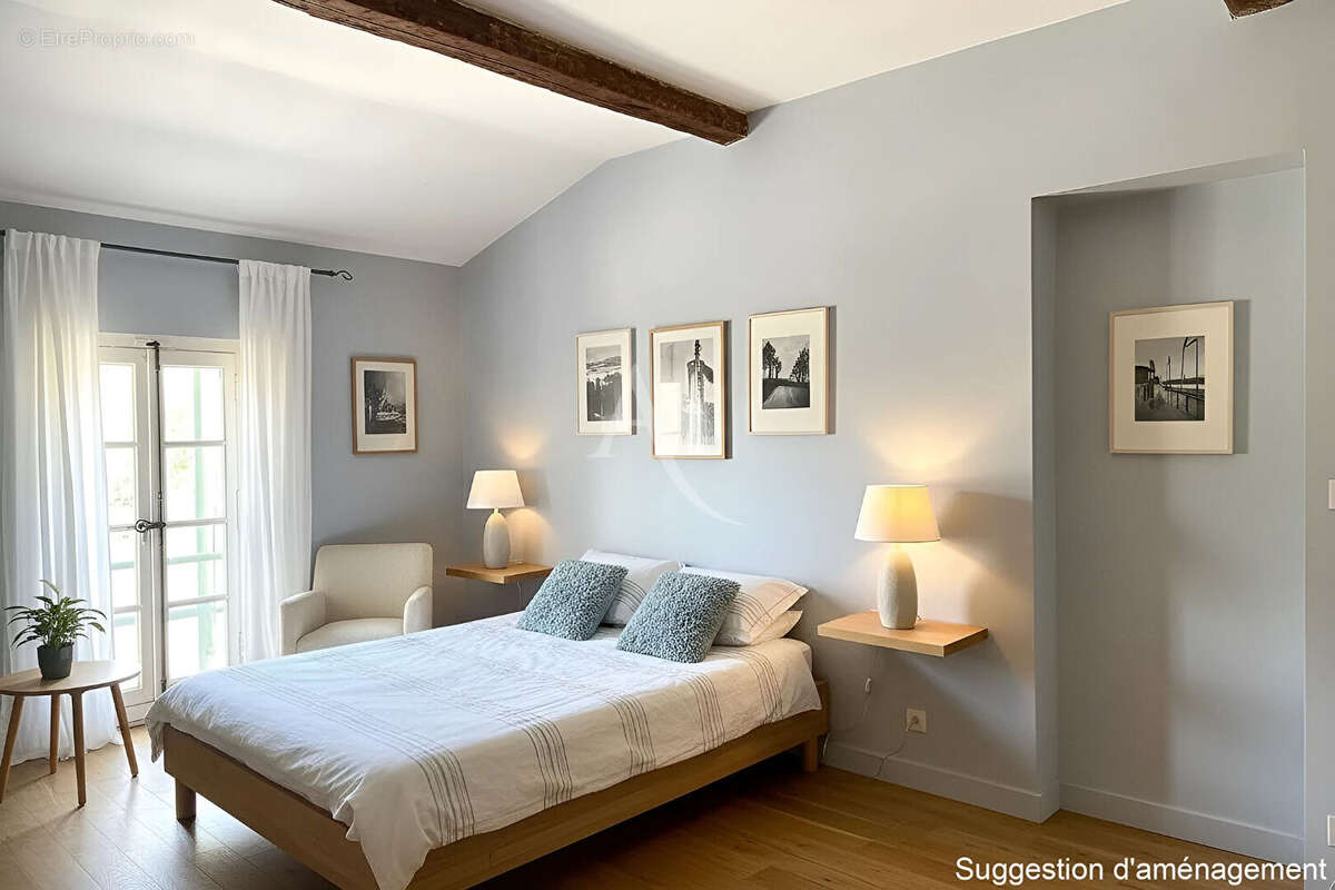 Appartement à MEZE