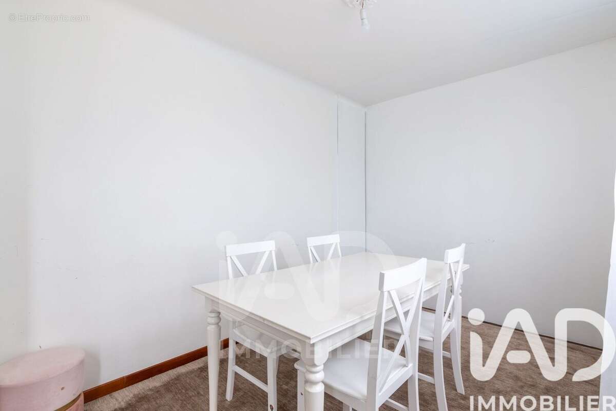 Photo 9 - Appartement à MANTES-LA-VILLE
