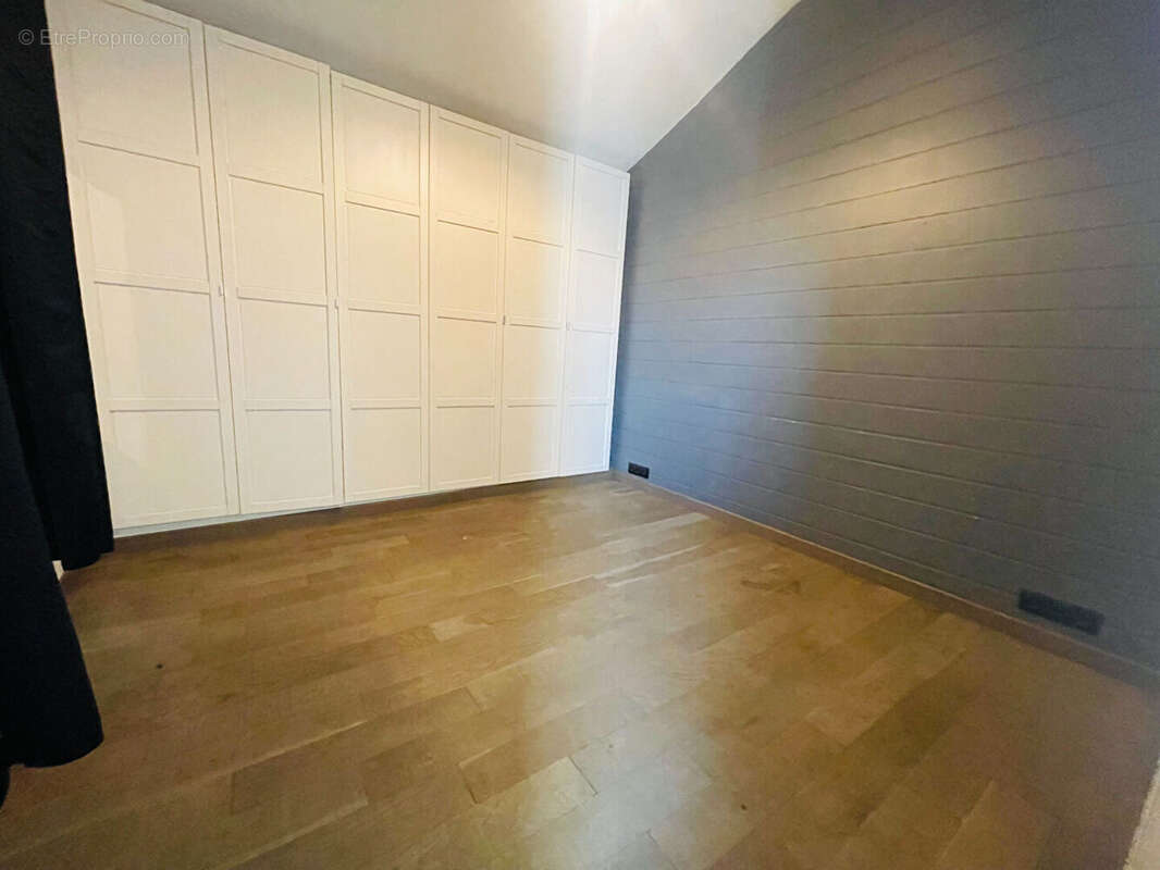 Maison à SARTROUVILLE