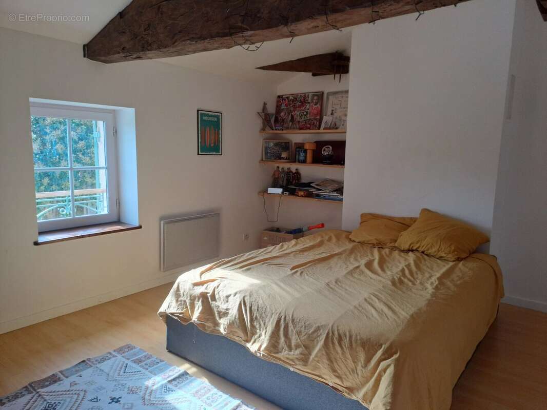 Maison à SAINTE-BAZEILLE