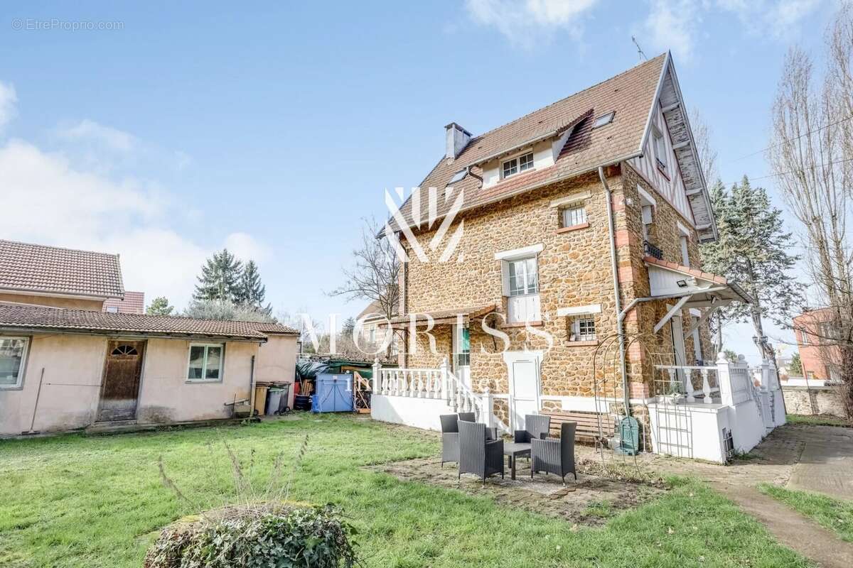 Appartement à BOISSY-SAINT-LEGER