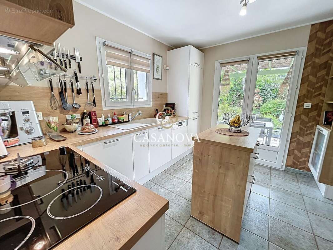 Maison à CLERMONT-L'HERAULT