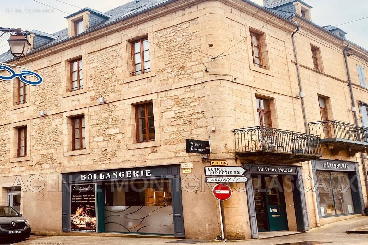 Commerce à MONTIGNAC