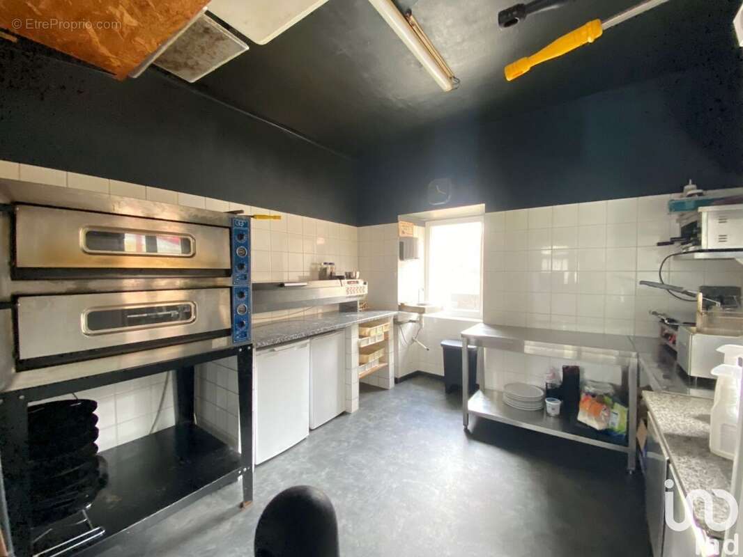 Photo 5 - Commerce à SEILHAC