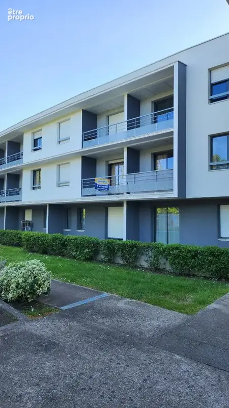CARQUEFOU - La Fleuriaye T2 avec balcon et parking - photo 9