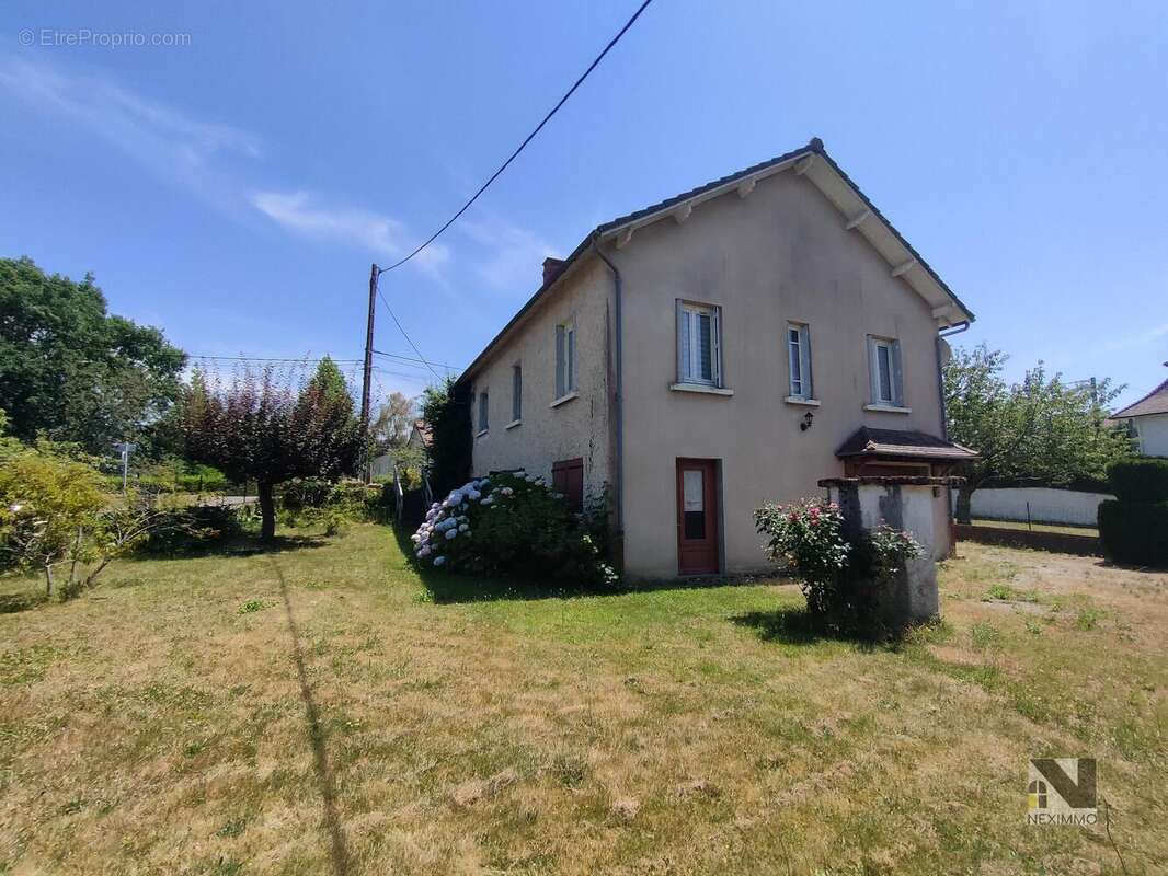 n°1 - Maison à MIALET