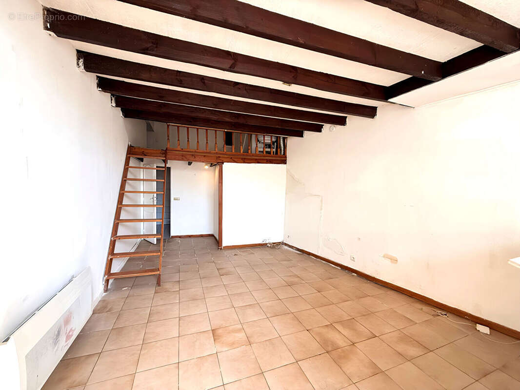 Appartement à JOUY-EN-JOSAS