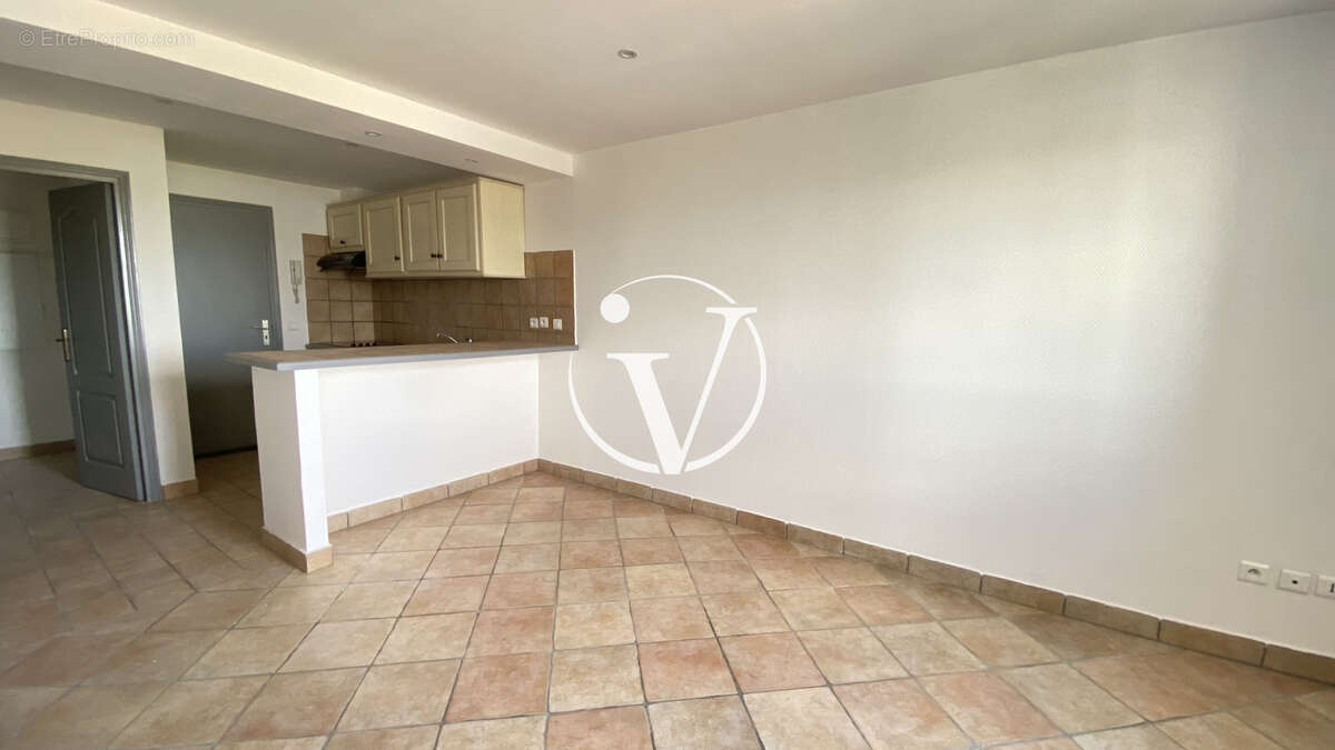 Appartement 41 m² à Vendome  - photo 2