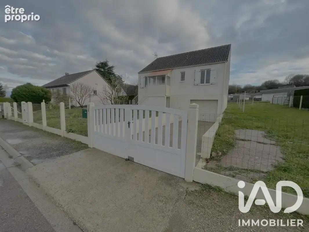 Photo 1 - Maison à VILLENEUVE-SUR-YONNE