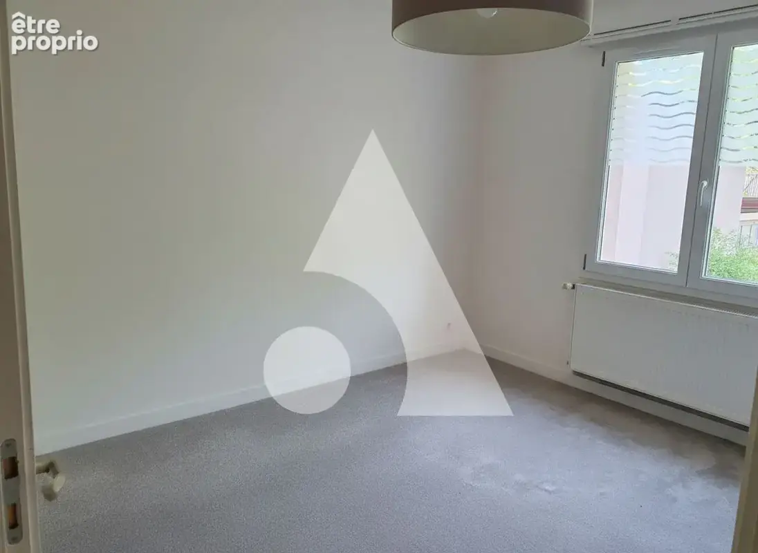 Maison familiale de 165 m² à NEUFCHATEAU ? Aucun travaux à prévoir ! - photo 6