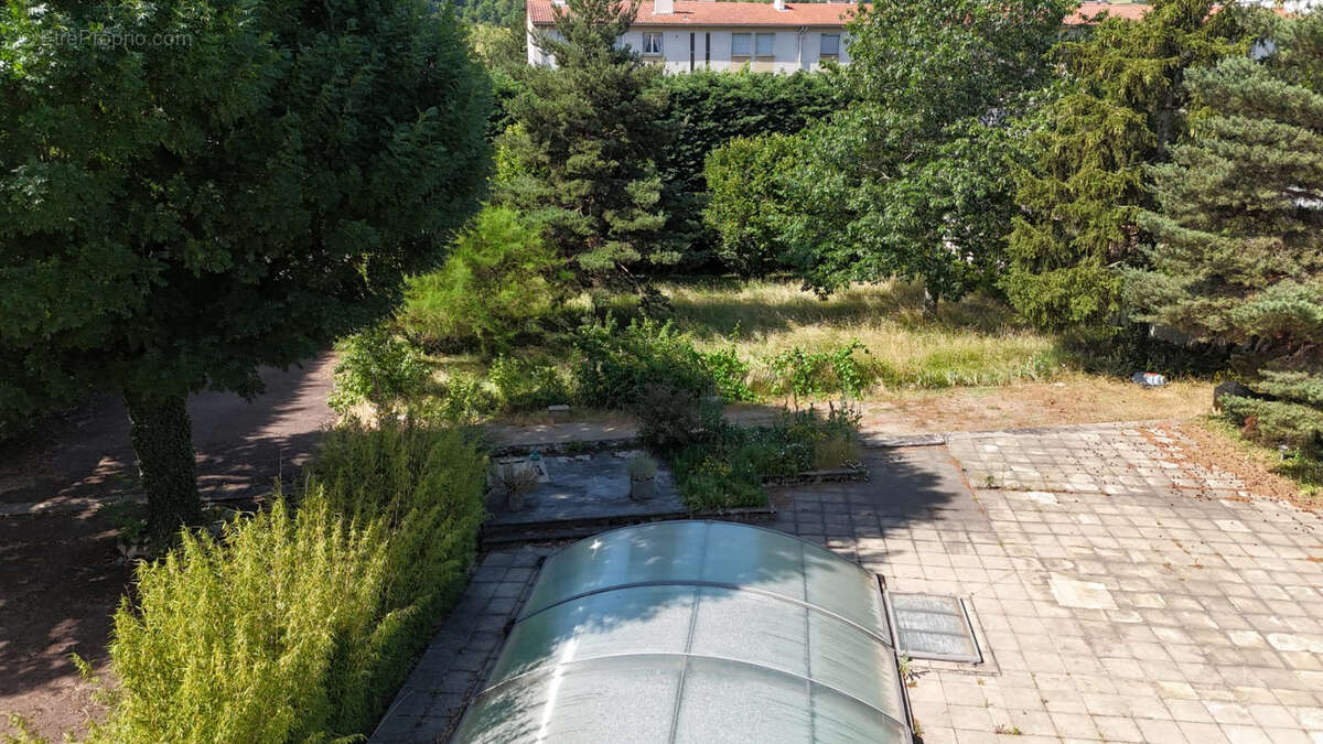 Maison familiale rénovée 180 m² - Piscine chauffée - DPE B - Centre Brives - photo 17