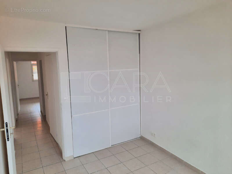 PHOTO-2025-03-07-16-18-00_lzn - Appartement à CAYENNE