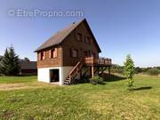 Maison à SAINT-GENES-CHAMPESPE