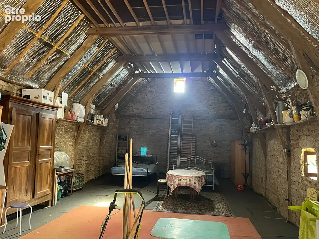 Ancienne grange partiellement rénovée avec vue panoramique - secteur Naussac - photo 15