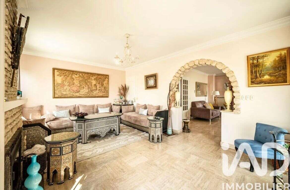Maison 150 m² à Sarcelles  - photo 2