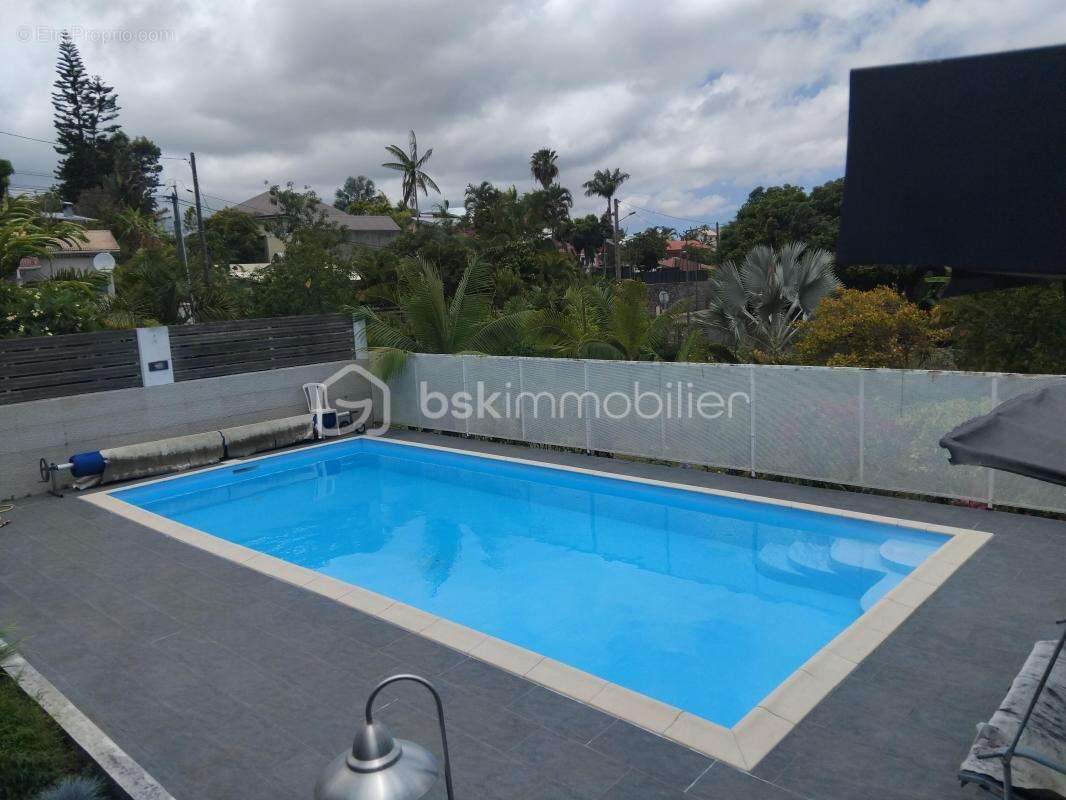 Maison à ENTRE-DEUX