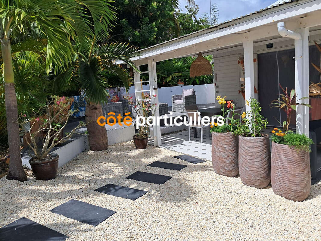 Maison à SAINTE-ANNE