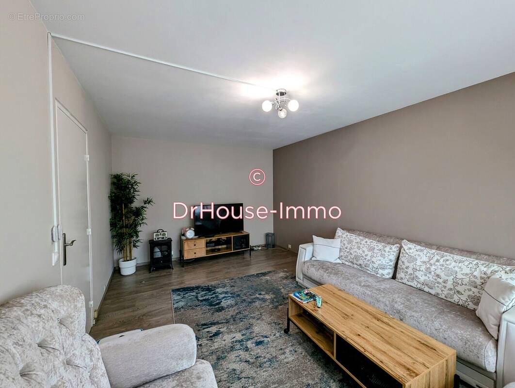 Appartement à OLIVET