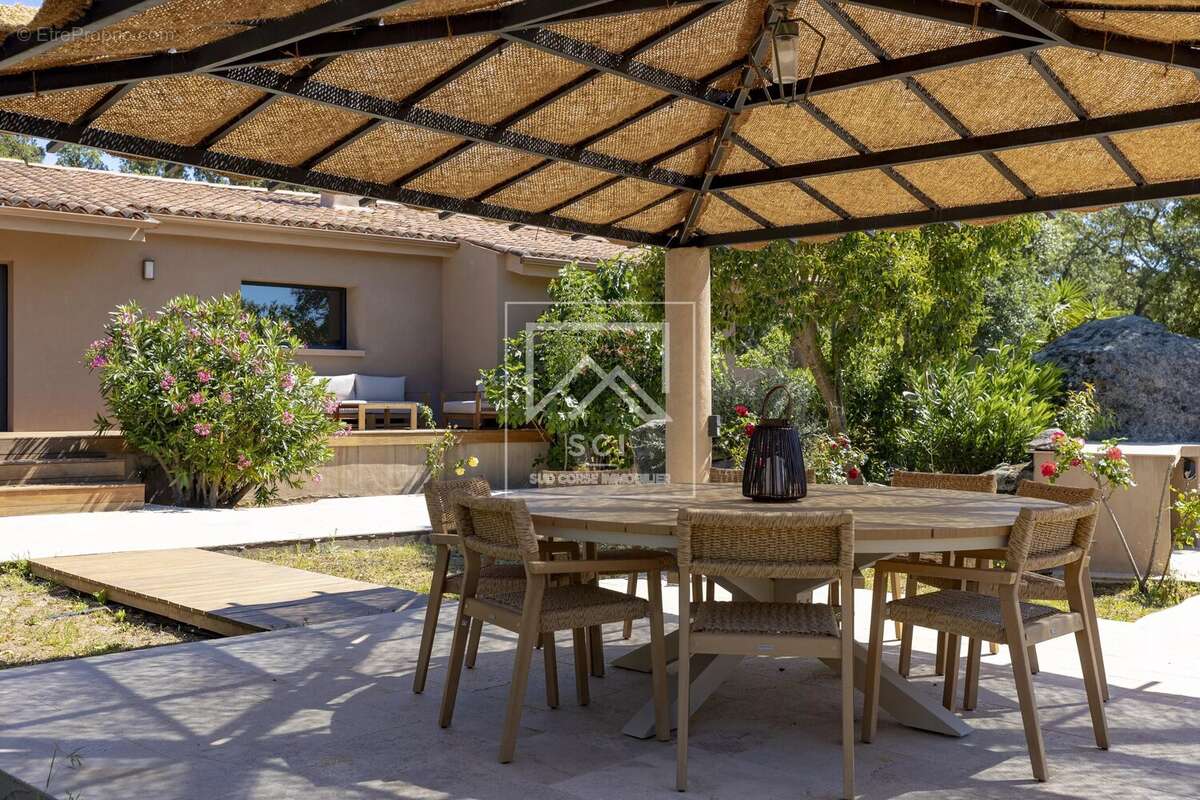Maison à PORTO-VECCHIO