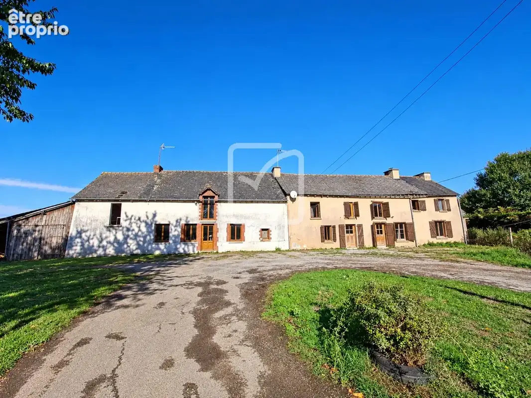 Longère 9 pièces, 6 chambres sur 3088 m2 de terrain clos. Saint-Brieuc De Mauron - photo 1