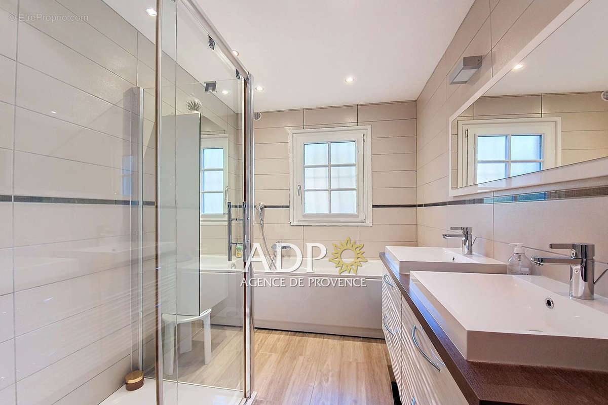 Maison à PEYMEINADE