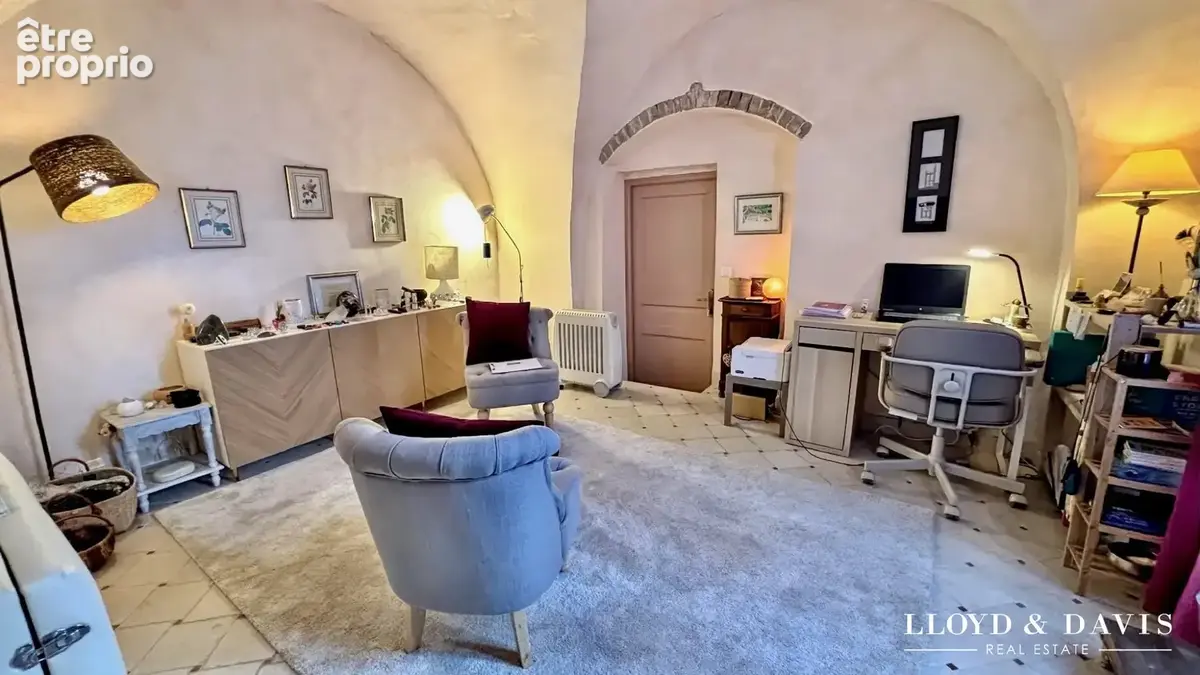 Maison 38 pièces 1 400 m² à vendre à Mirmande (26270) - photo 9