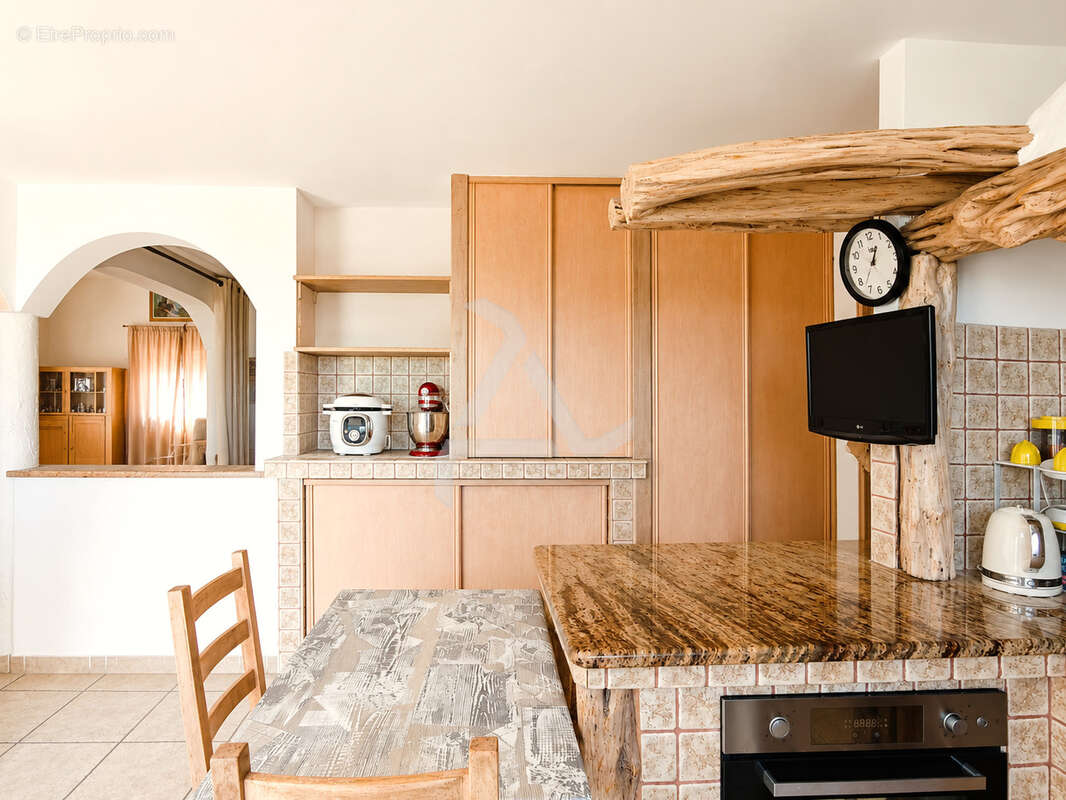 Appartement en duplex t5 de 152 m2 dans petite copropriété de charme à 20min de porto-vecchio - photo 20