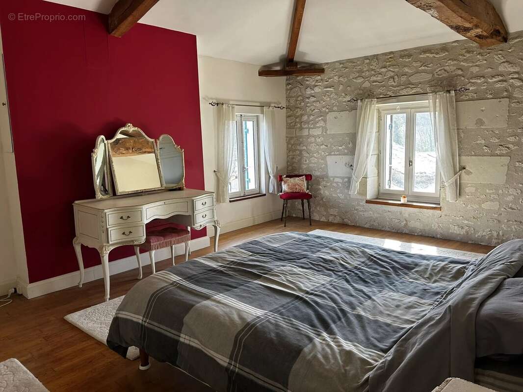 Maison à SAINT-FORT-SUR-GIRONDE