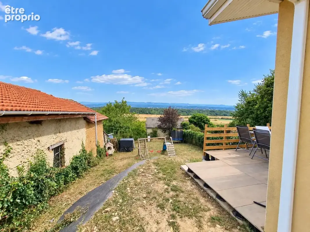 Maison 4 pièces 95 m² à vendre à Pommier-De-Beaurepaire (38260) - photo 4