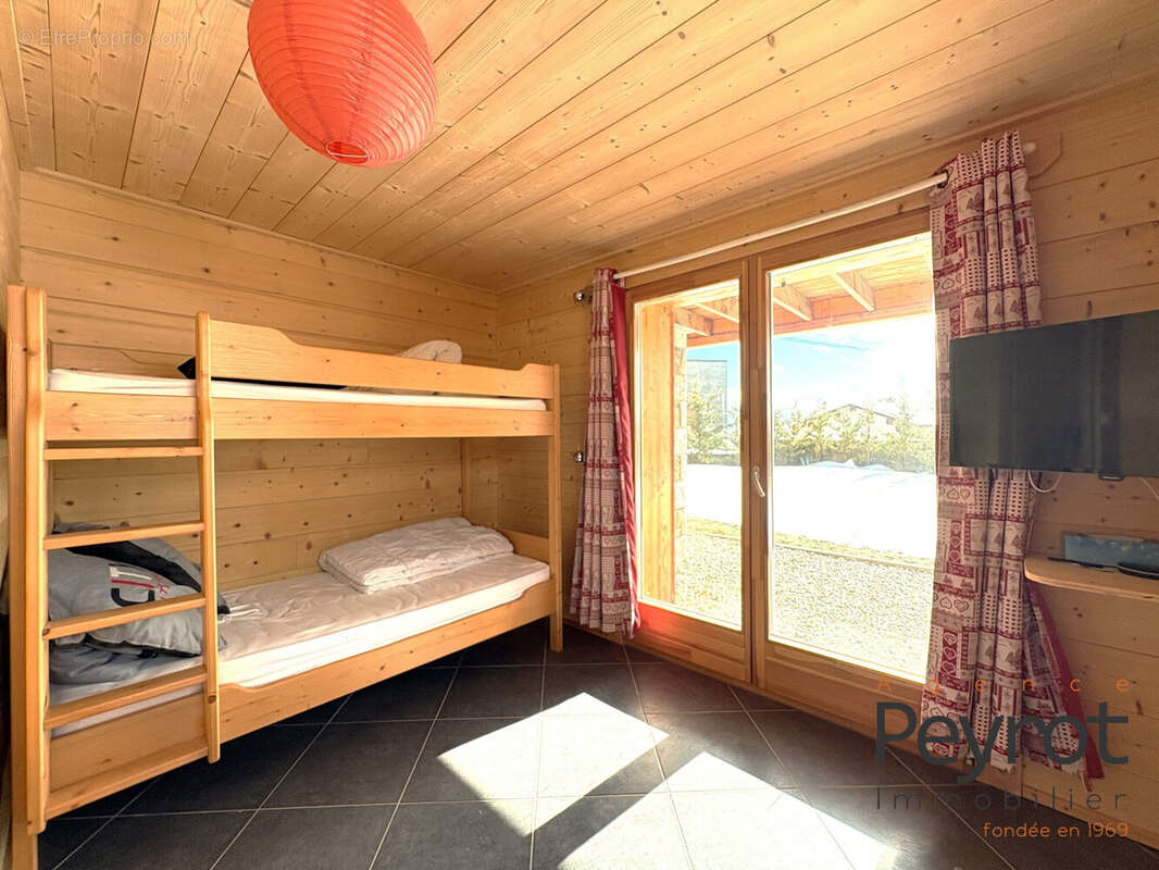 Maison à FONT-ROMEU-ODEILLO-VIA