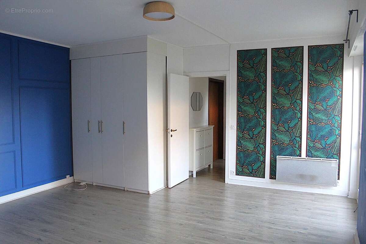 Appartement à PARIS-3E