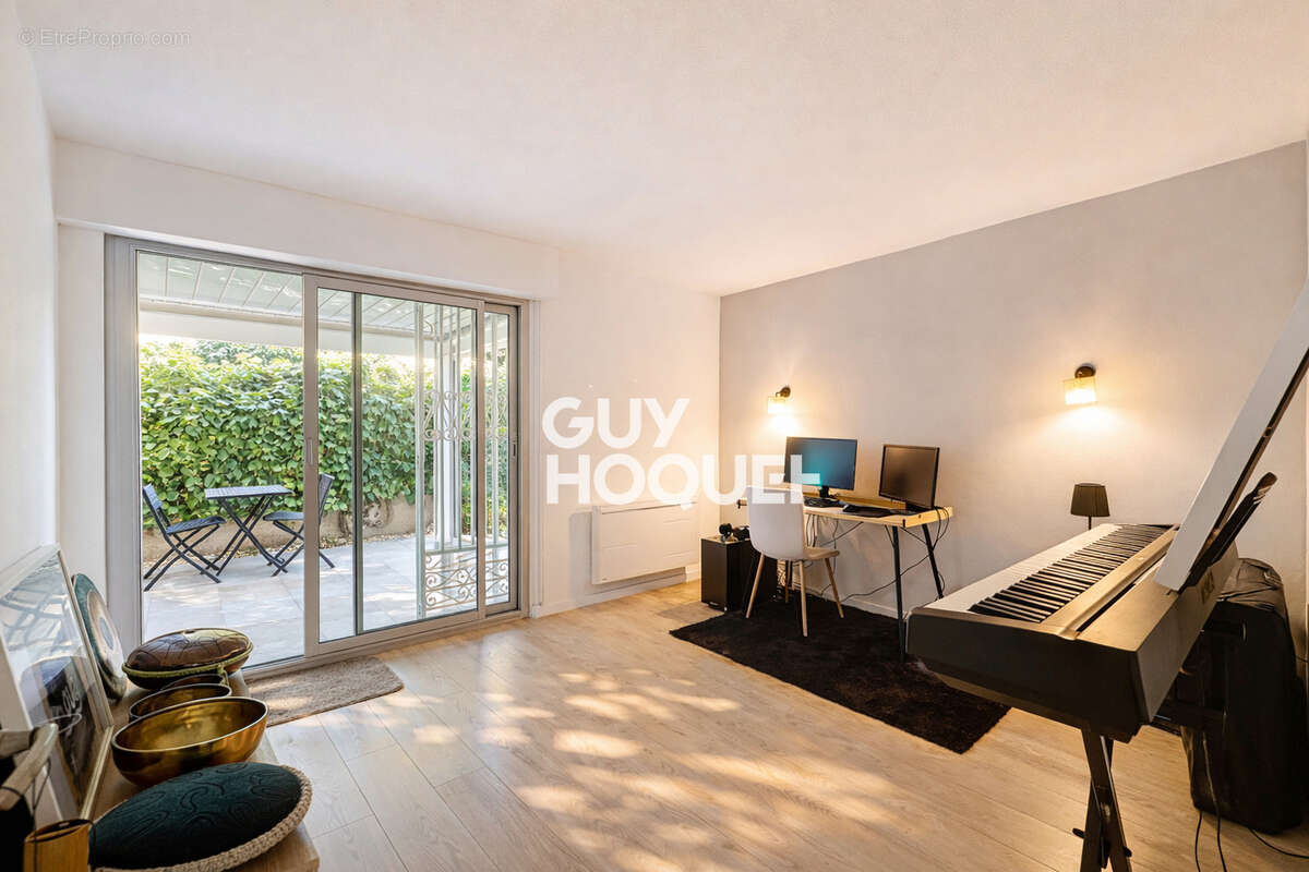 Appartement à PEGOMAS