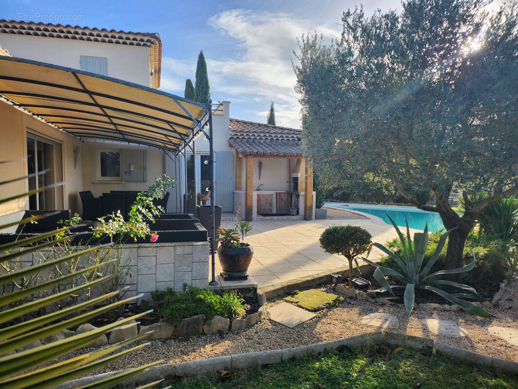 Maison à SAINT-MAXIMIN