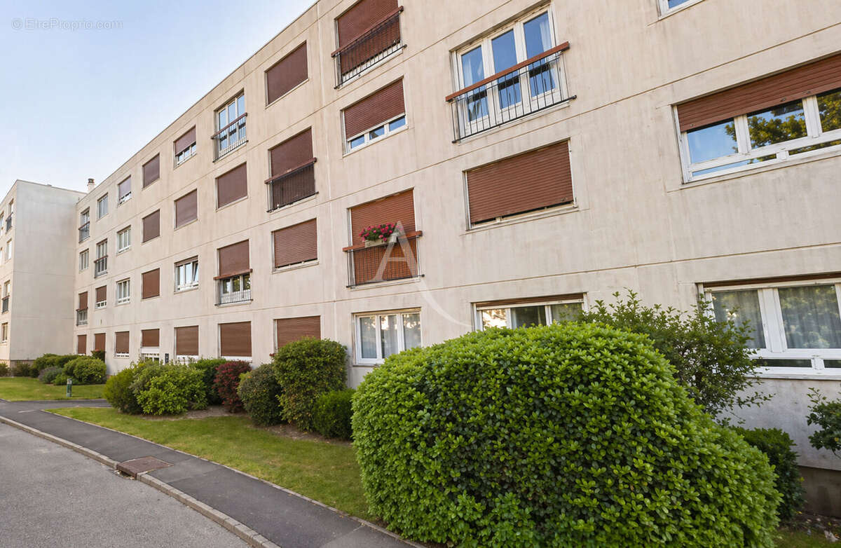 Appartement CHILLY-MAZARIN 4 pièces 72.23 m² - photo 8