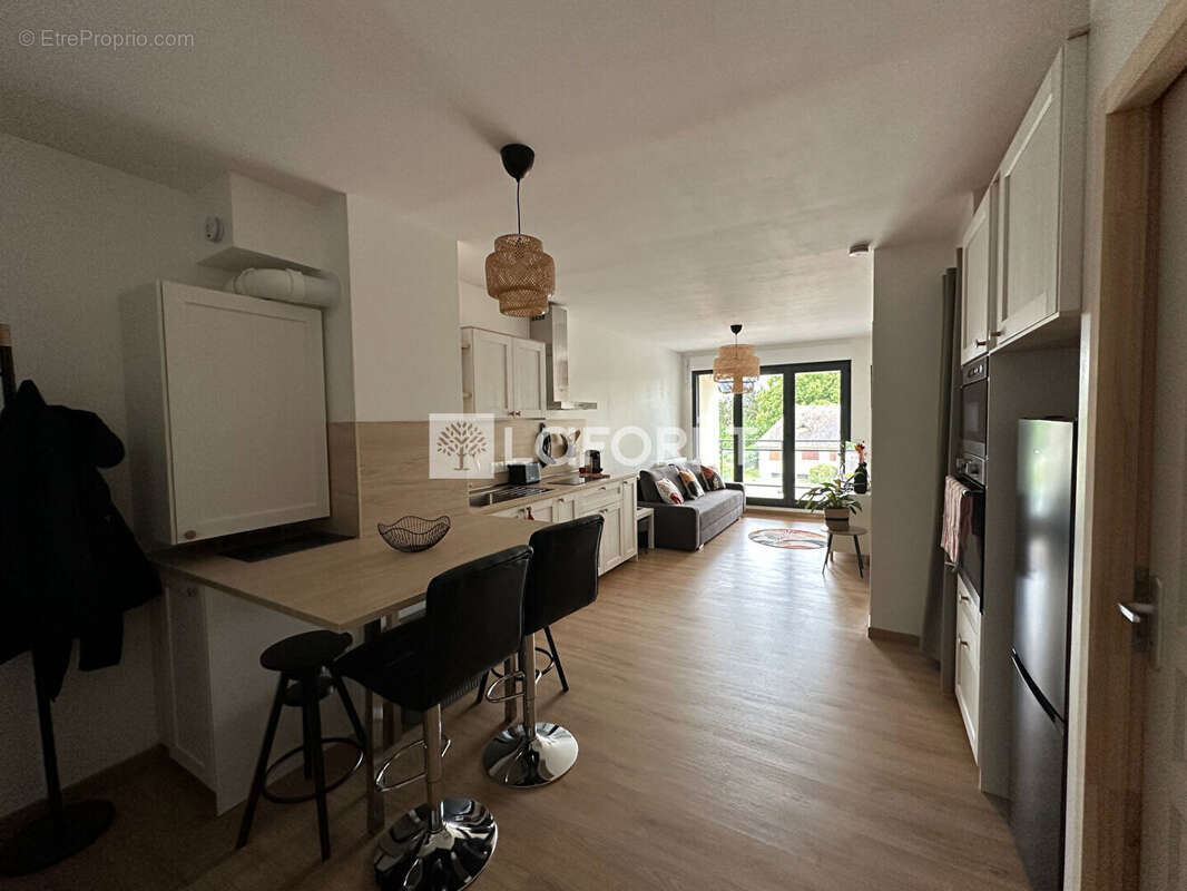 Appartement à CAGNY