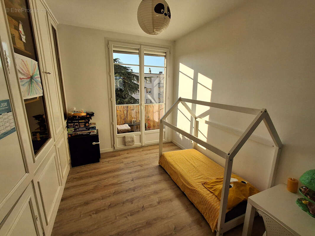 Appartement à CHAMPIGNY-SUR-MARNE