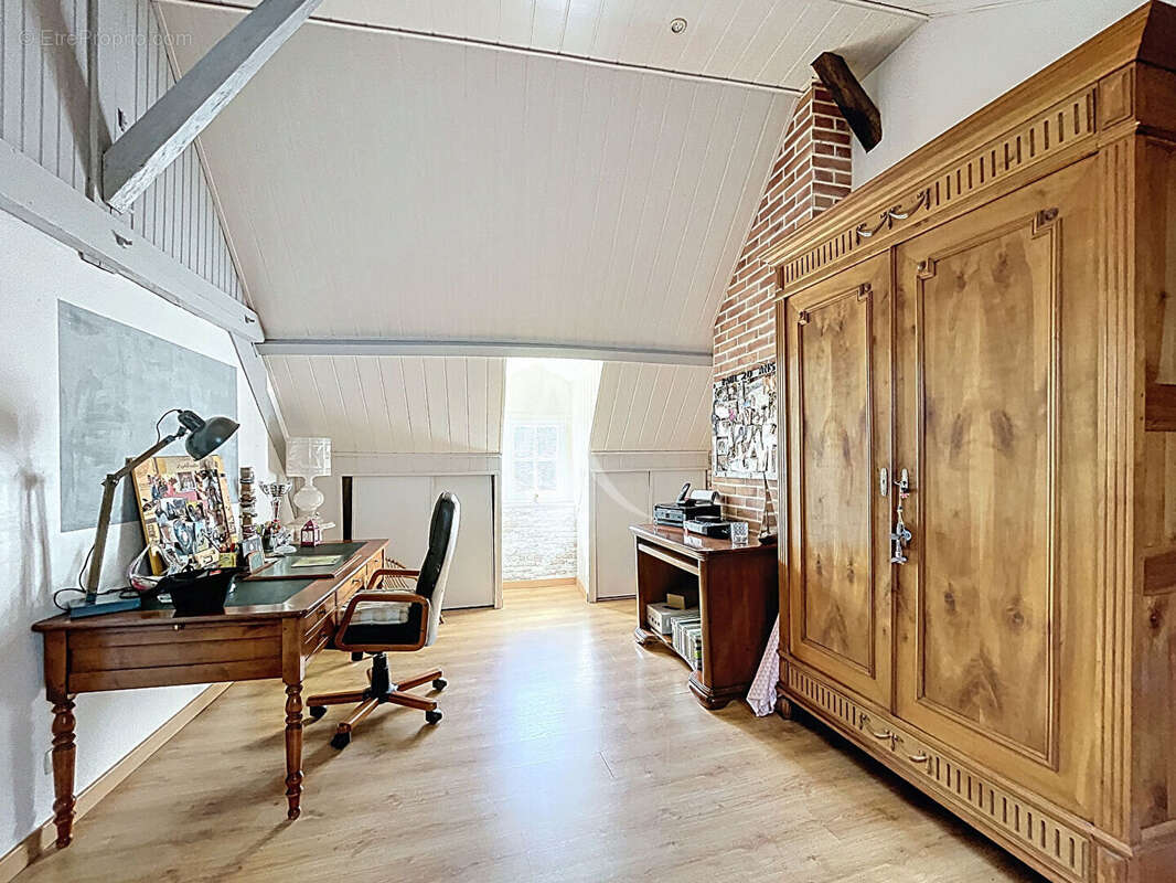 Maison à BEAUFORT-EN-VALLEE