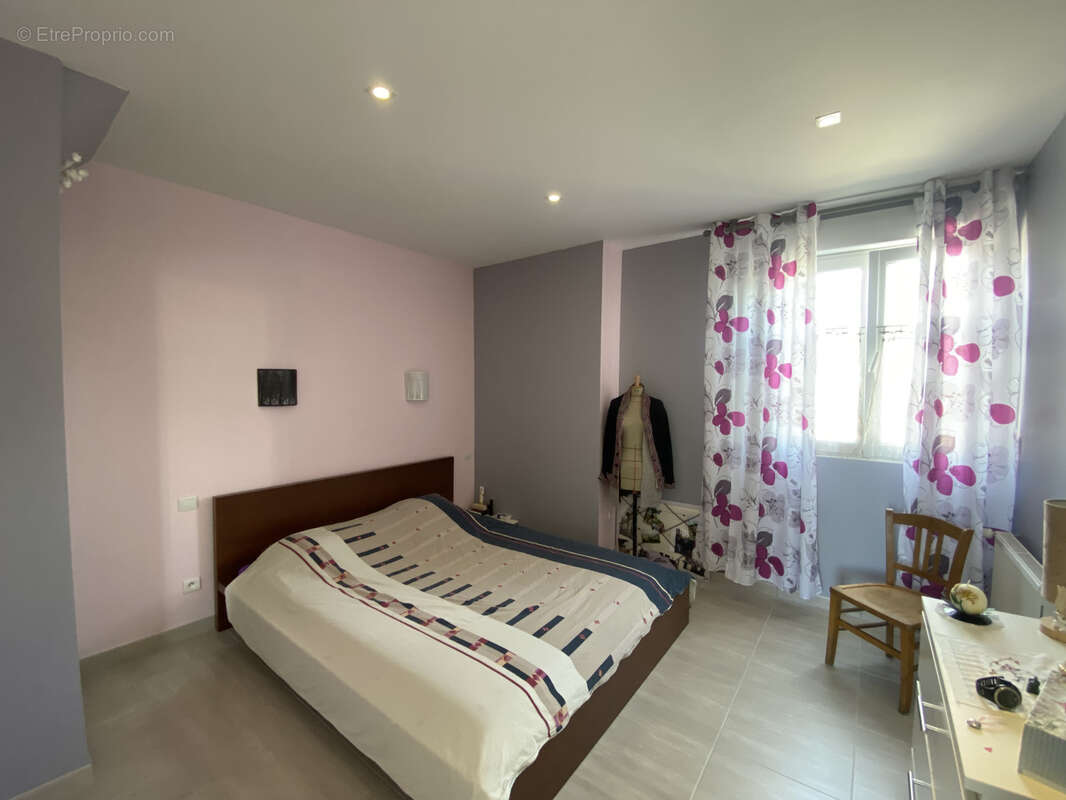 Appartement à PATAY