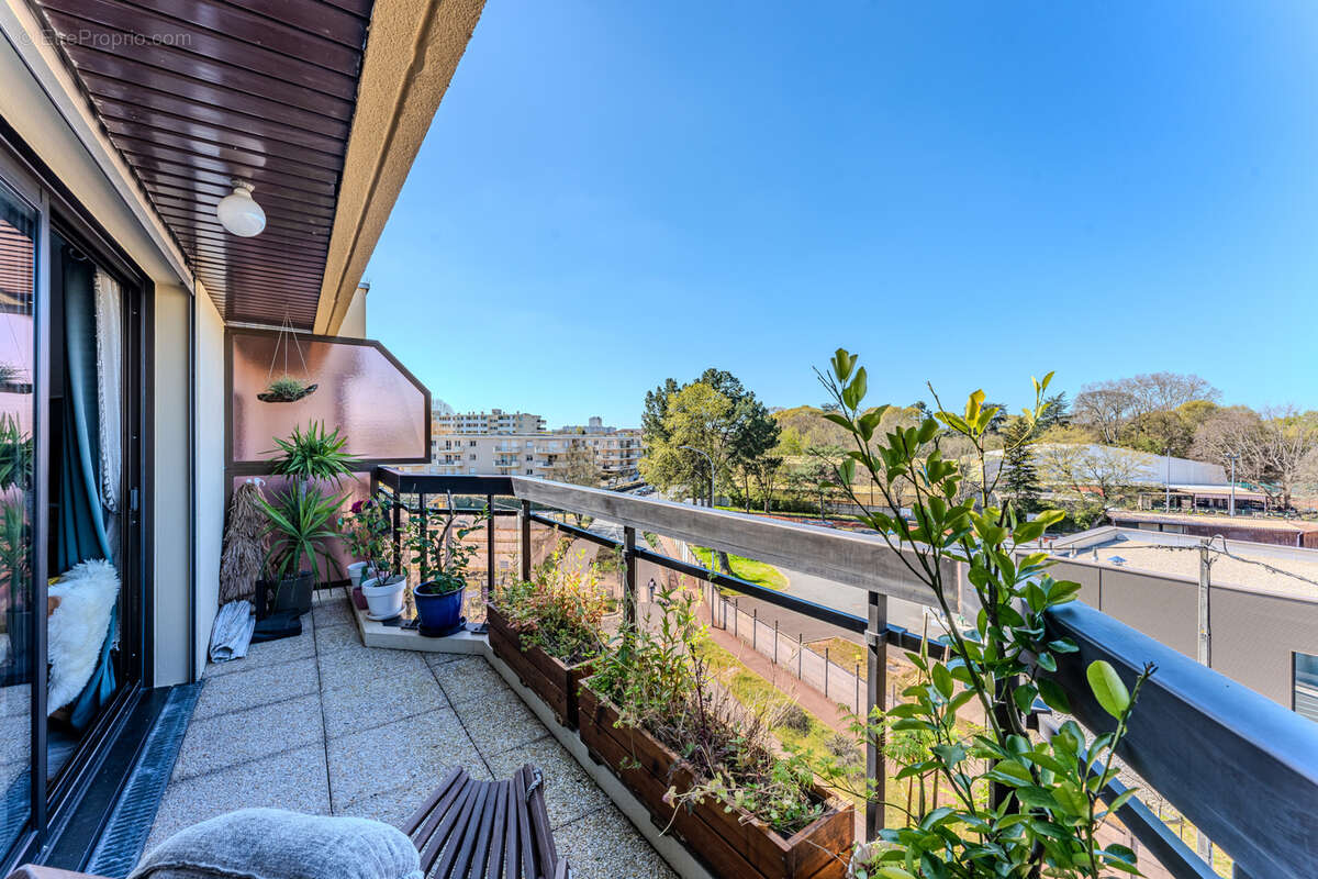 Appartement à LE BOUSCAT